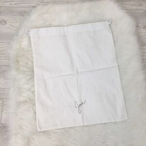 Joie Drawstring Duster Bag